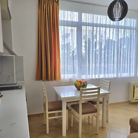 Apartment Lura 2 Homes 244 Plazhi San Pietro
