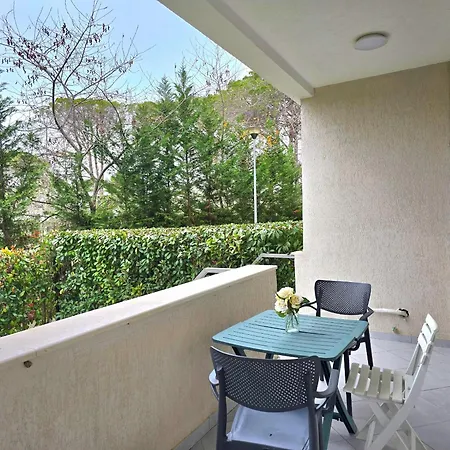 Apartment Lura 2 Homes 244