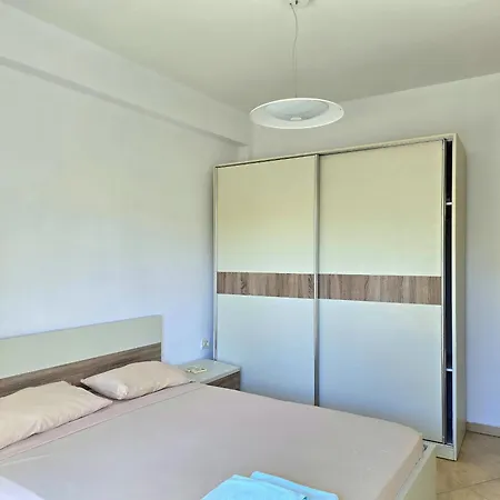Lura 2 Homes 244 Apartment *